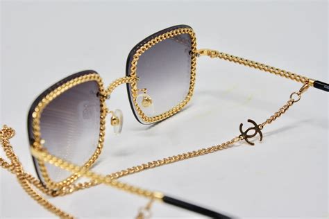 sunglasses with chain chanel